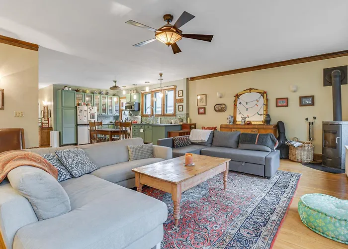 Historic 1930s Retreat! Walk To Wicker Park * Chicago
