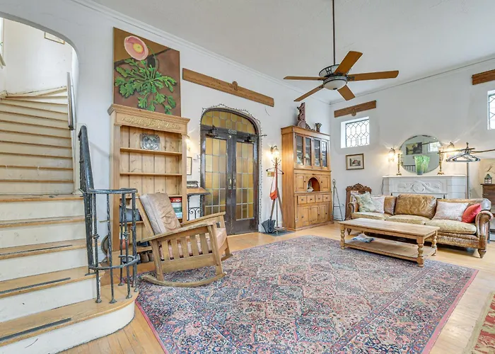 Historic 1930s Retreat! Walk To Wicker Park Hébergement de vacances *