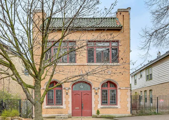 Historic 1930s Retreat! Walk To Wicker Park *